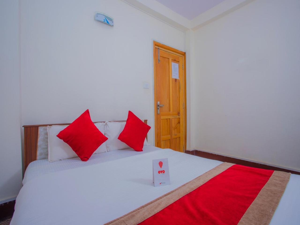 Oyo 255 White Zambala Hotel Katmandu Dış mekan fotoğraf