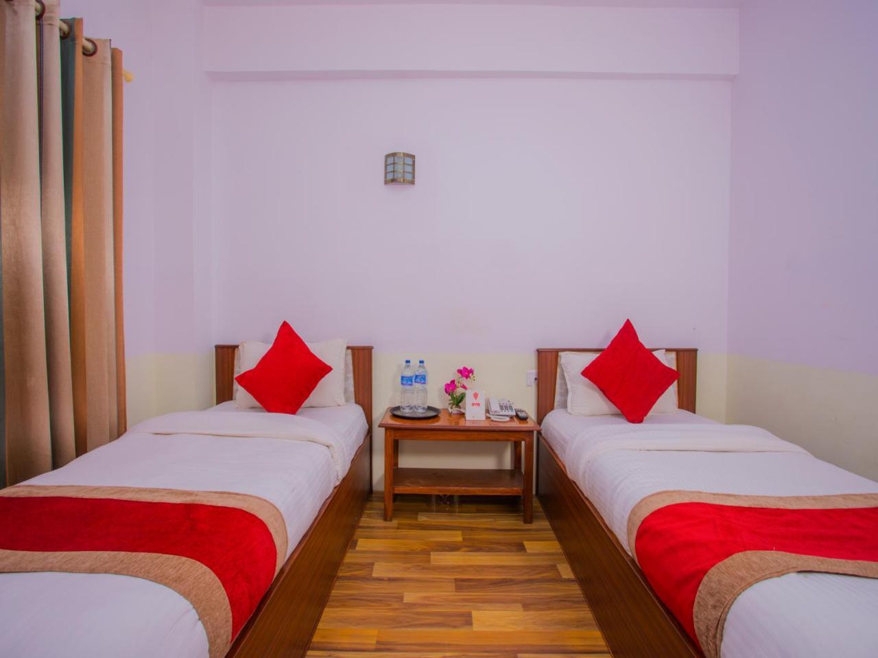 Oyo 255 White Zambala Hotel Katmandu Dış mekan fotoğraf