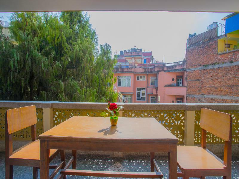 Oyo 255 White Zambala Hotel Katmandu Dış mekan fotoğraf